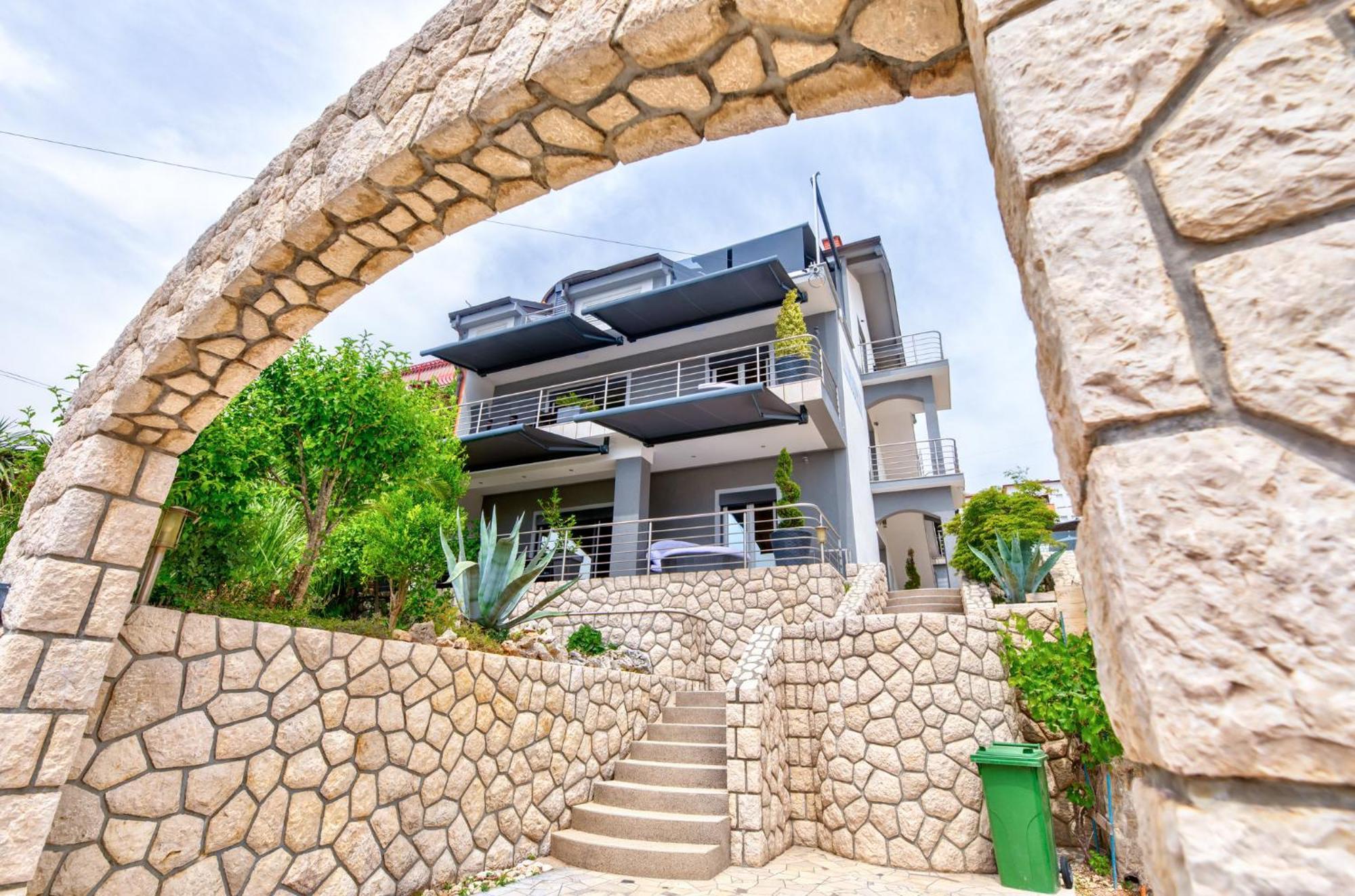 Villa Vivien Crikvenica Δωμάτιο φωτογραφία